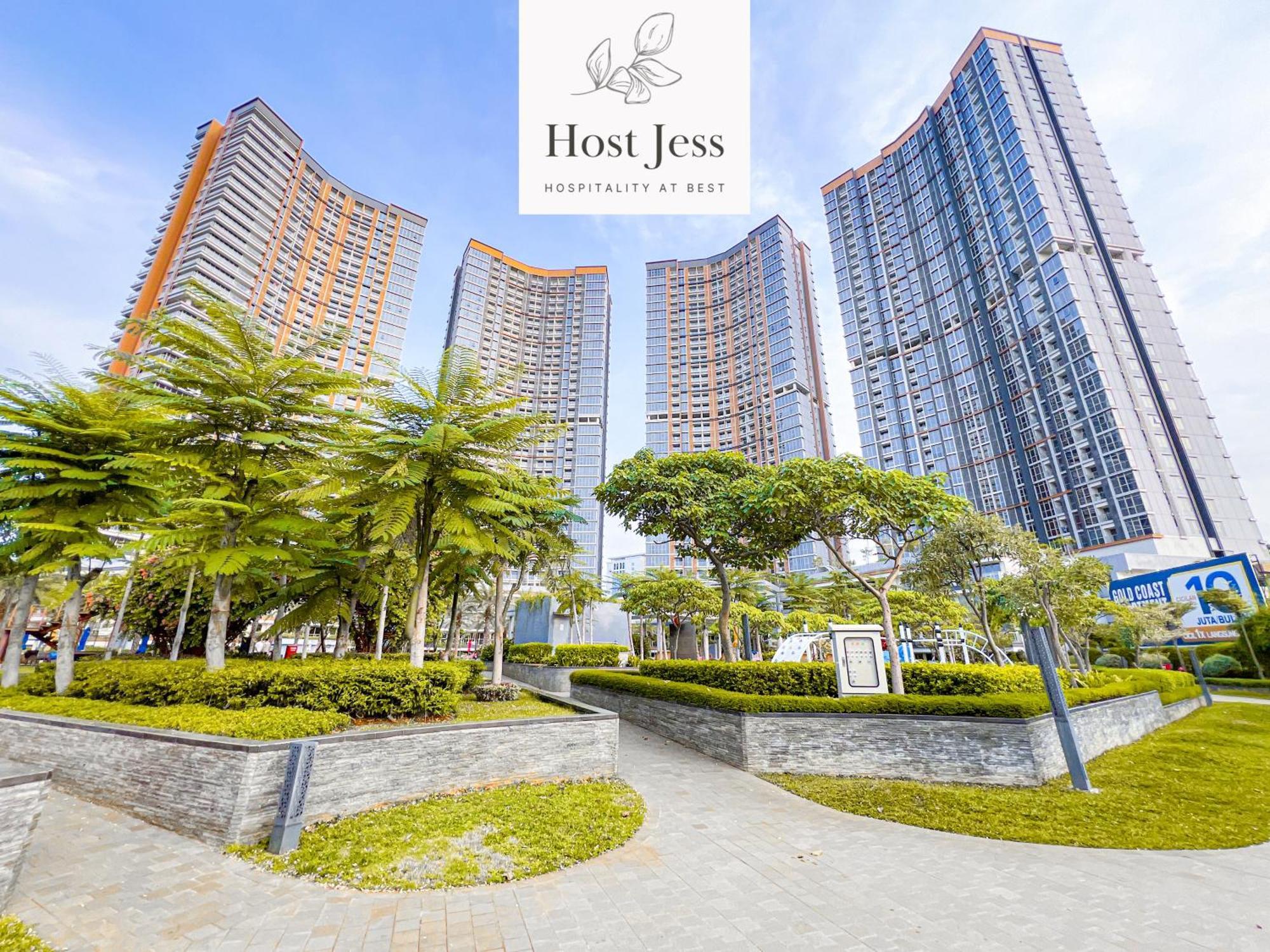 Gold Coast Pik Apartments By Host Jess Джакарта Екстериор снимка
