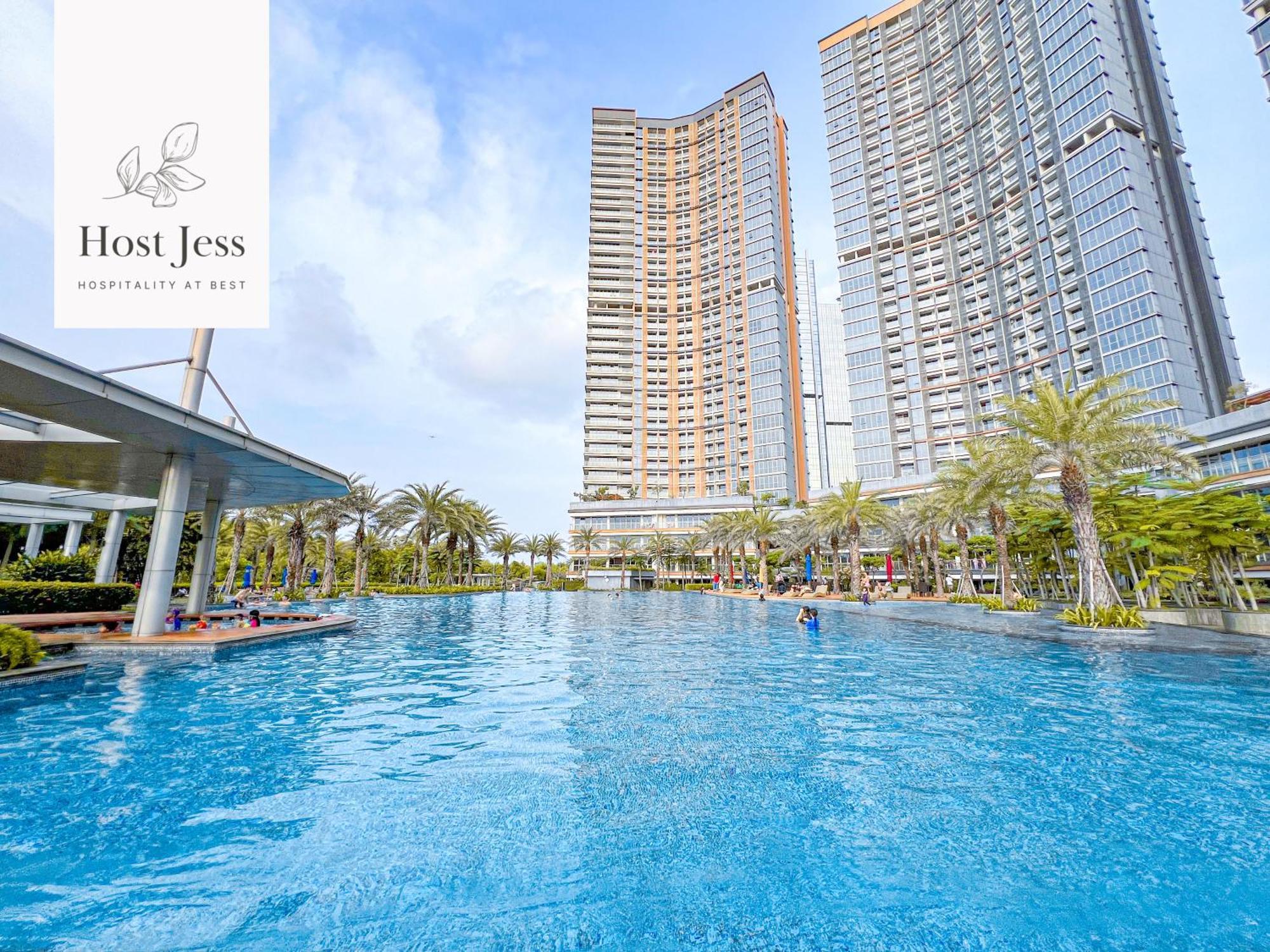 Gold Coast Pik Apartments By Host Jess Джакарта Екстериор снимка