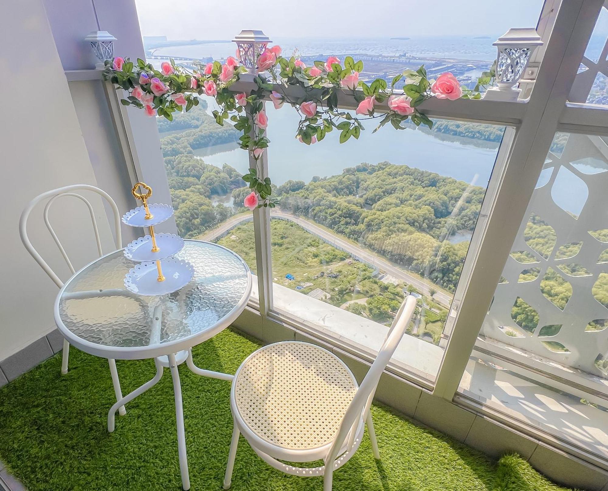 Gold Coast Pik Apartments By Host Jess Джакарта Екстериор снимка